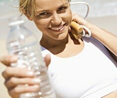 Flüssigkeitszufuhr – Tipps und Tricks, wie Sie die Affenhitze besser überstehen