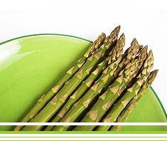 Stangenspargel und Lachsforellenstreifen – Rezept der Woche
