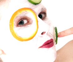 Beauty-Tipps: die richtige Haut- und Haarpflege im Sommer