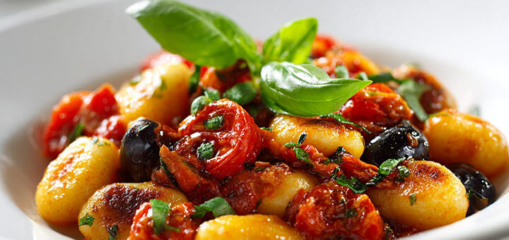 Gnocchi mit Gemüsesauce | Rezept