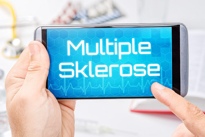 Smartphone mit Multiple Sklerose |am Display