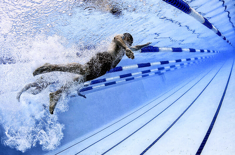 Schwimmen gesunde Sportart