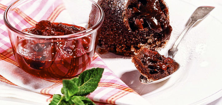 Schokoladentörtchen mit Cranberries | Rezept