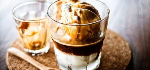 Affogato - das Espresso-Eis-Dessert | Rezept