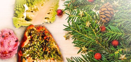 Weihnachtliches Lachsfilet mit Romanesco & Pürree | Rezept